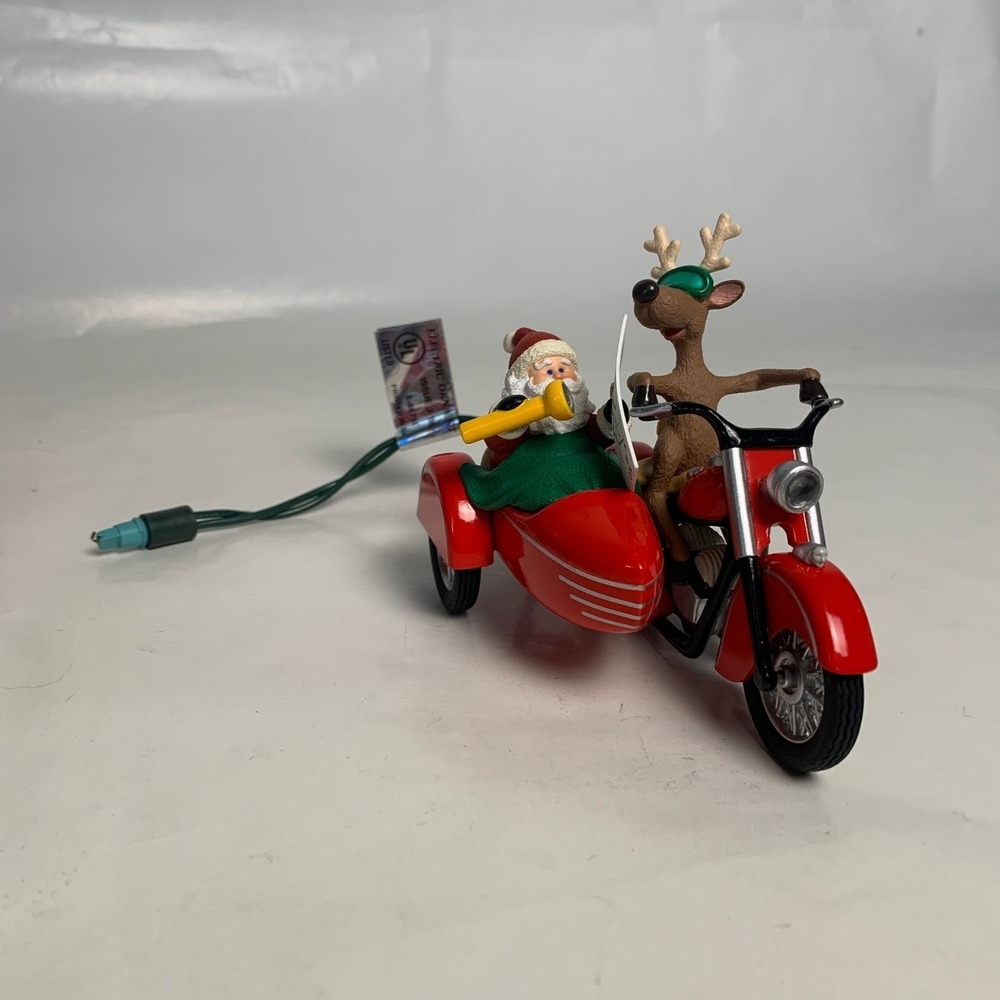 Hallmark Keepsake Ornament 1997 Motorcycle Chums Santa Reindeer Light Magic Ed